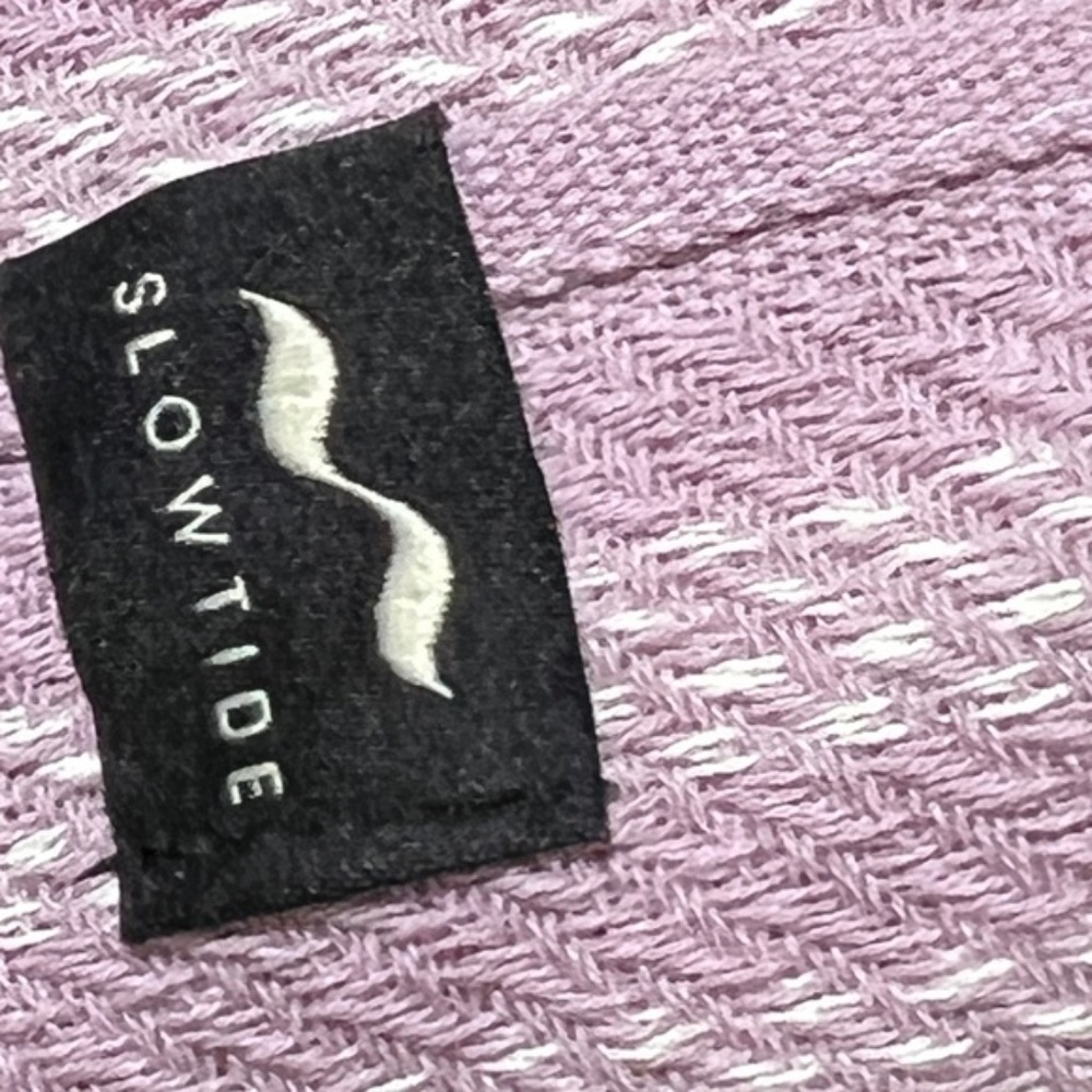 Slowrtide Beach Towel 100% Cotton Purple Lavender White Stripes Measures 37 x 64